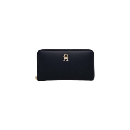 Tommy Hilfiger  Women Wallet